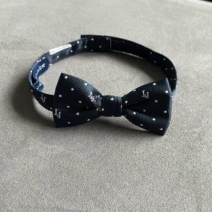 Janie & Jack Dot Logo Bowtie in Navy Size 0-24 Months